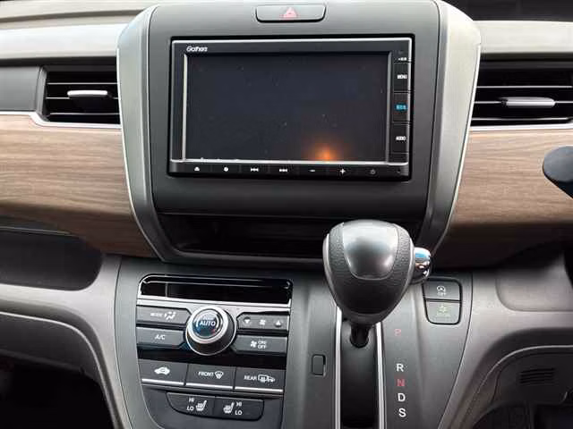 HONDA FREED+