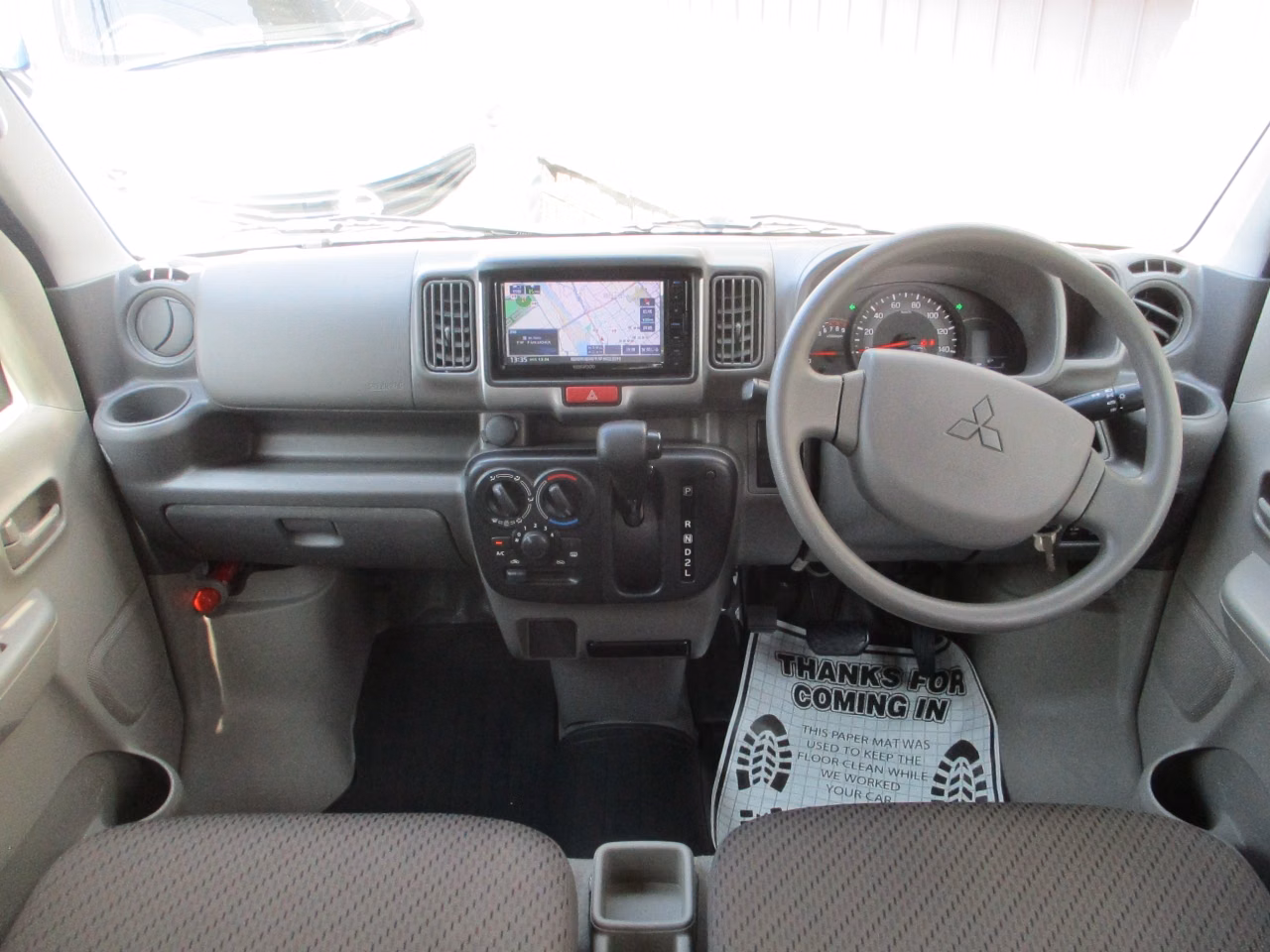 MITSUBISHI MINICAB