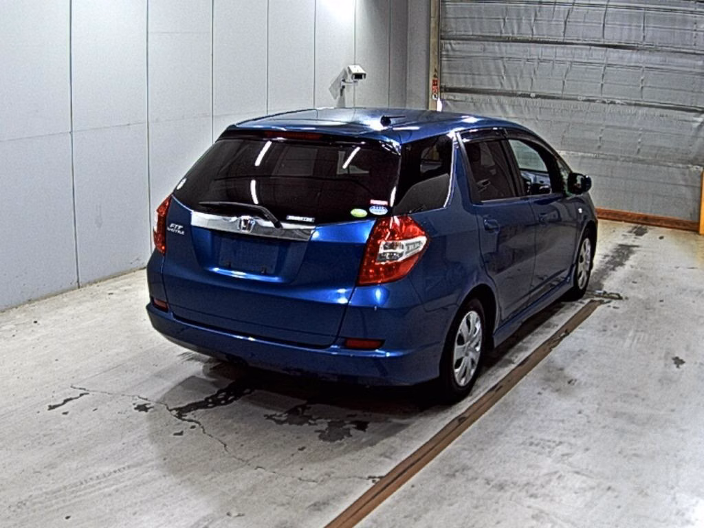 HONDA FIT SHUTTLE