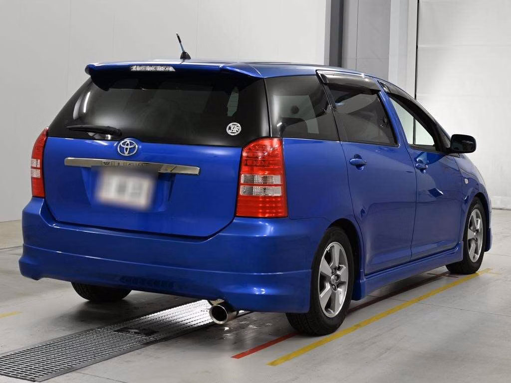 TOYOTA WISH