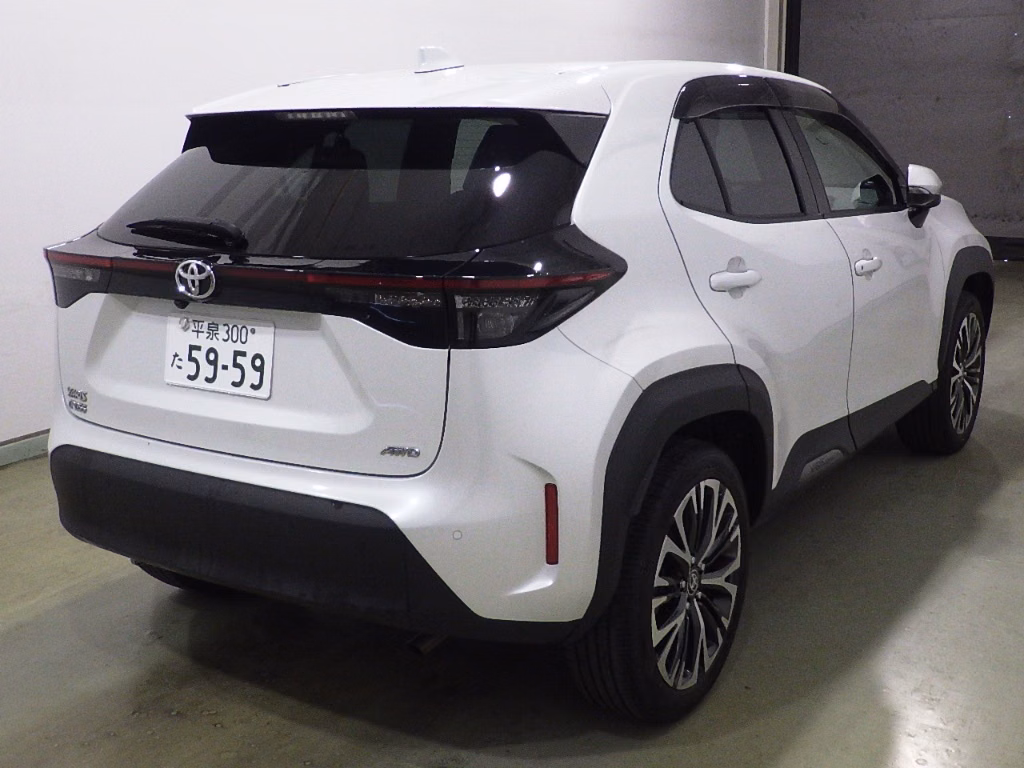 TOYOTA YARIS CROSS