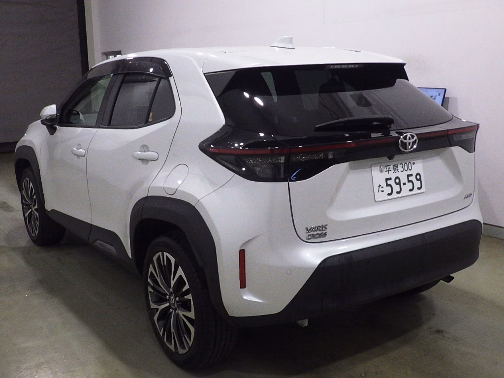 TOYOTA YARIS CROSS