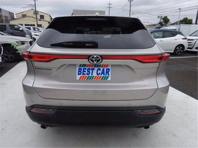 TOYOTA HARRIER