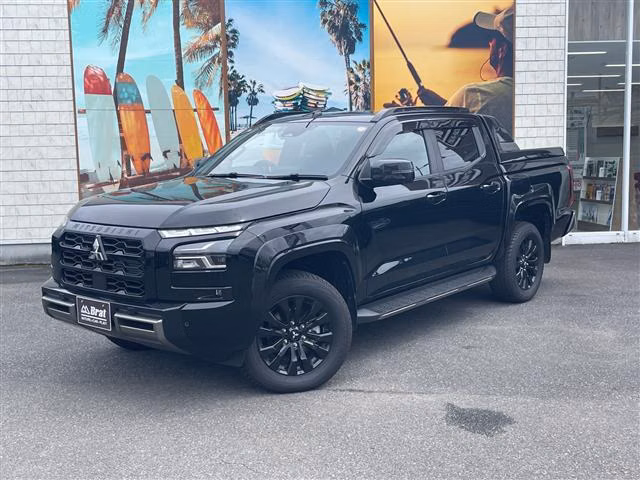 MITSUBISHI TRITON