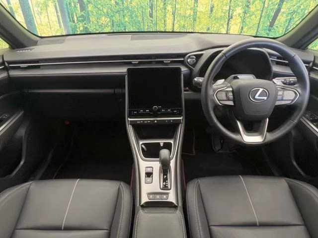 LEXUS LBX