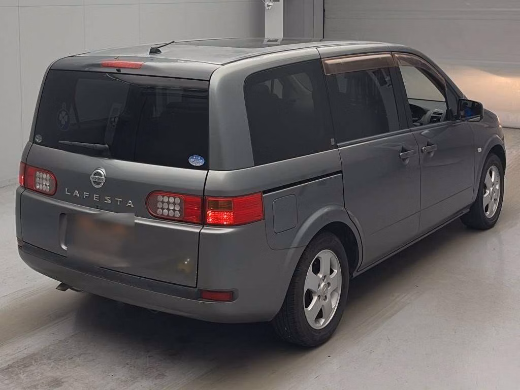 NISSAN LAFESTA