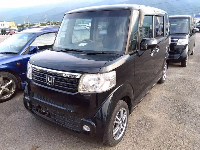 HONDA N-BOX