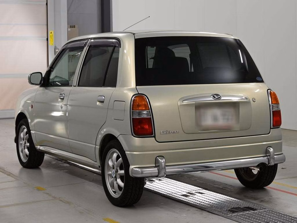 DAIHATSU MIRA GINO