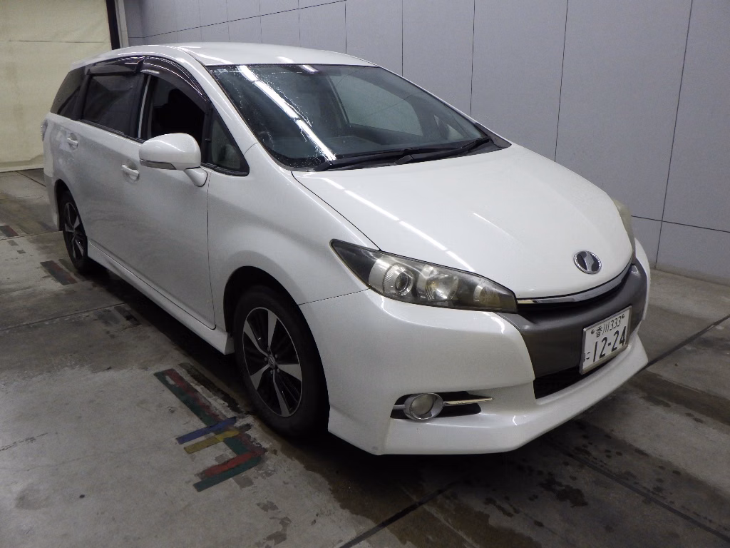 TOYOTA WISH