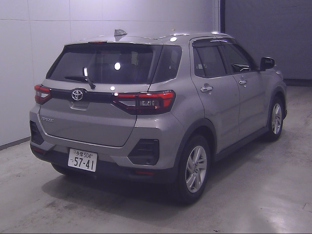 TOYOTA RAIZE
