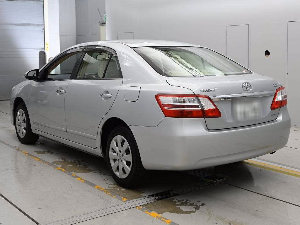 TOYOTA PREMIO
