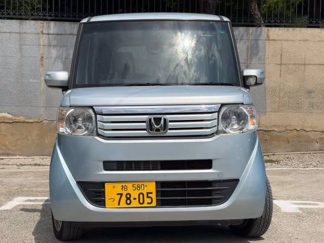 HONDA N-BOX