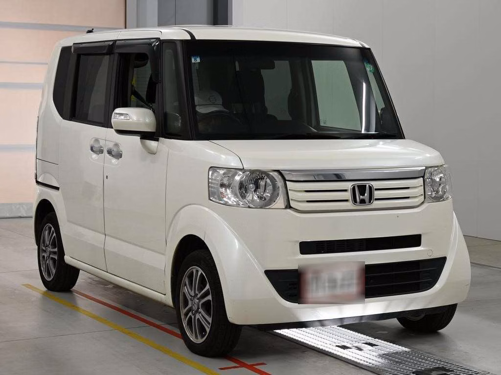 HONDA N-BOX