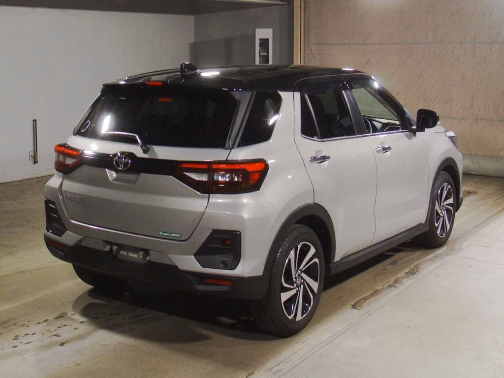 TOYOTA RAIZE
