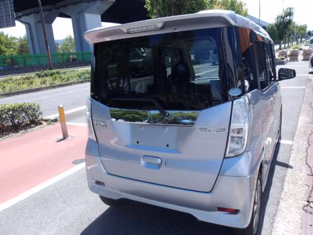 MITSUBISHI EK SPACE