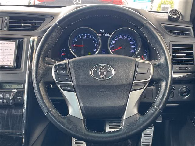 TOYOTA MARK X