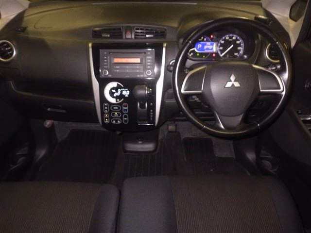 MITSUBISHI EK CUSTOM
