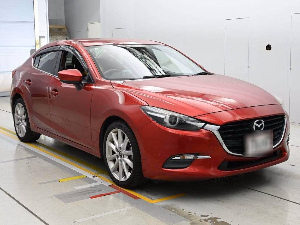 MAZDA AXELA