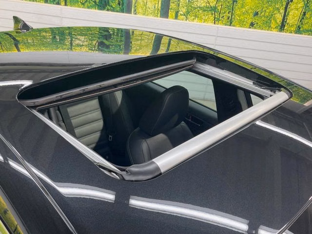 LEXUS IS300H