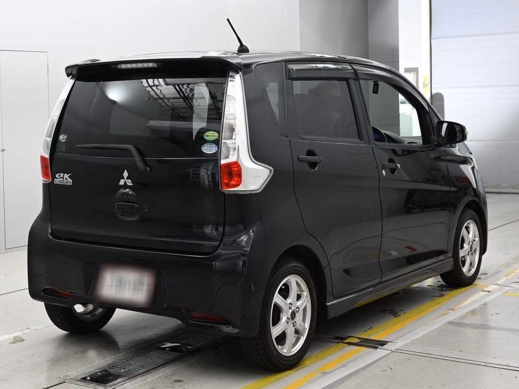 MITSUBISHI EK CUSTOM