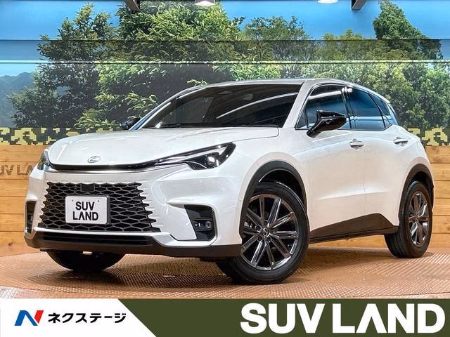 LEXUS LBX
