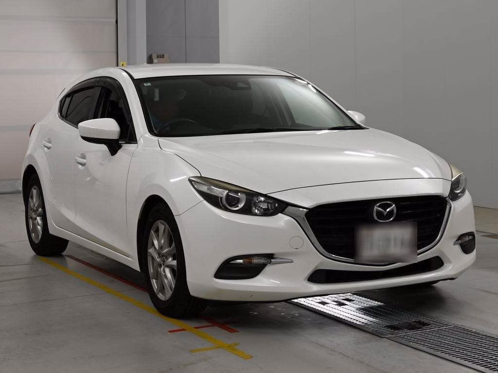 MAZDA AXELA