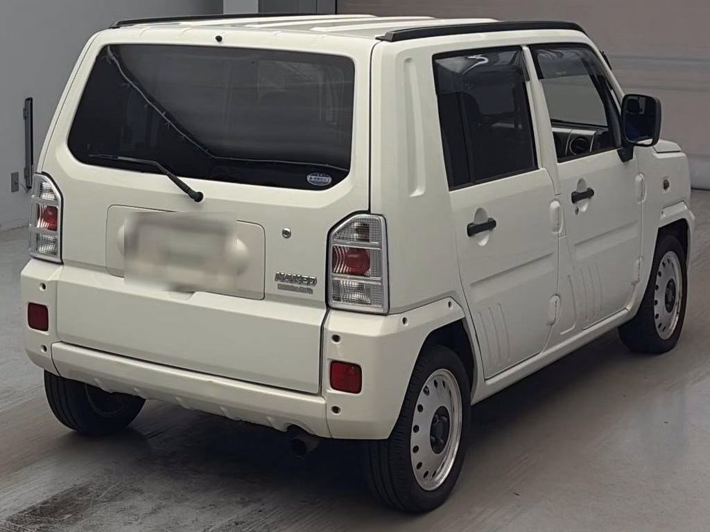 DAIHATSU NAKED