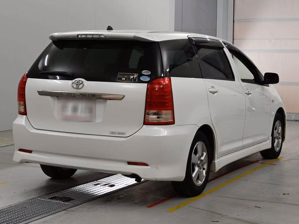 TOYOTA WISH