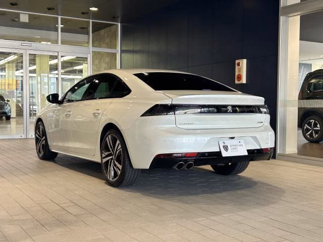 PEUGEOT 508