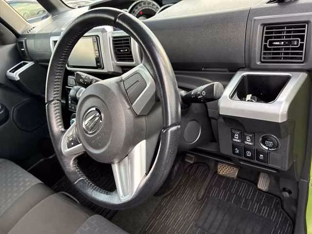 DAIHATSU WAKE
