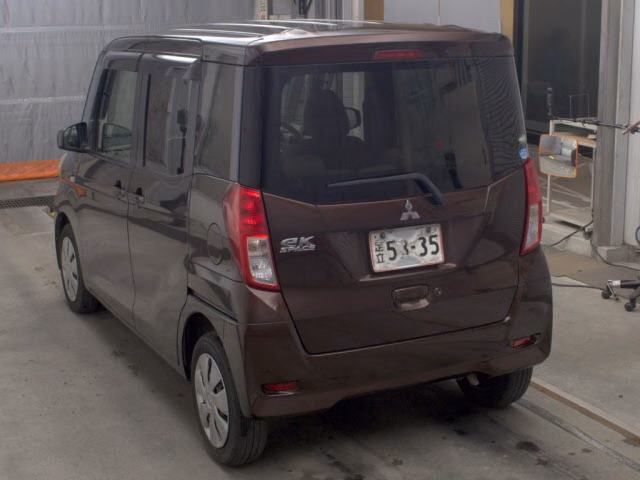 MITSUBISHI EK SPACE