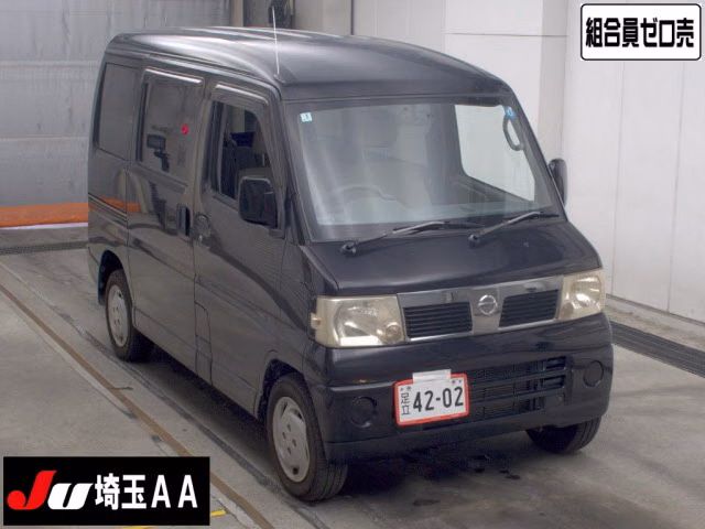 NISSAN CLIPPER