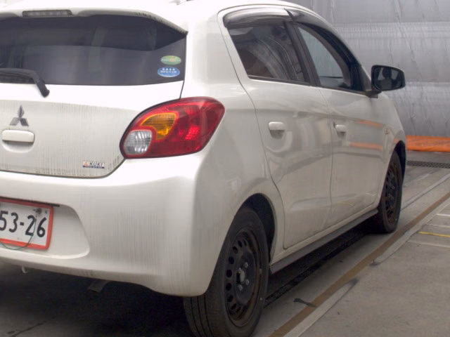 MITSUBISHI MIRAGE