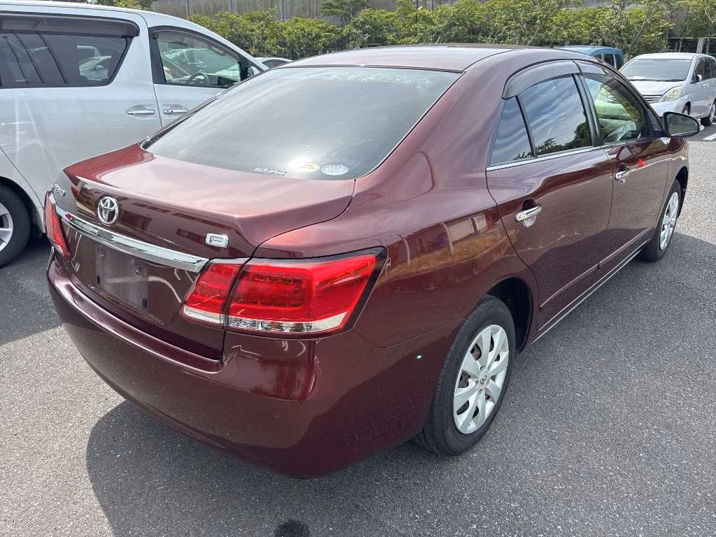 TOYOTA PREMIO