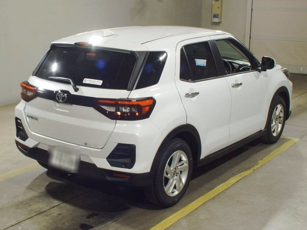 TOYOTA RAIZE