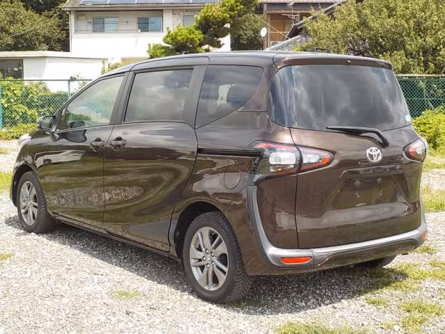 TOYOTA SIENTA