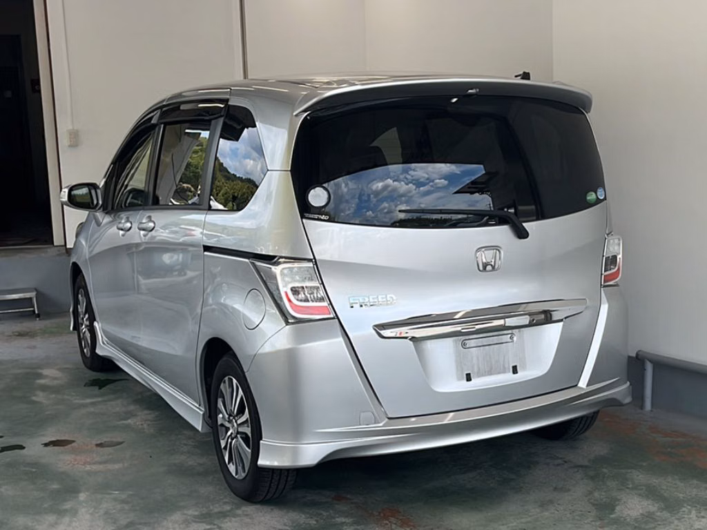 HONDA FREED