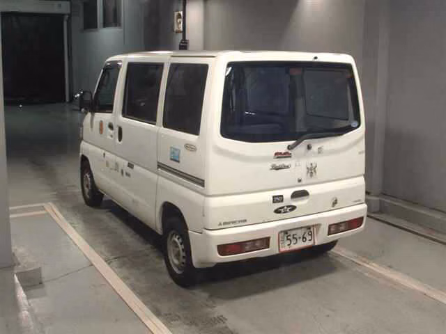 MITSUBISHI MINICAB