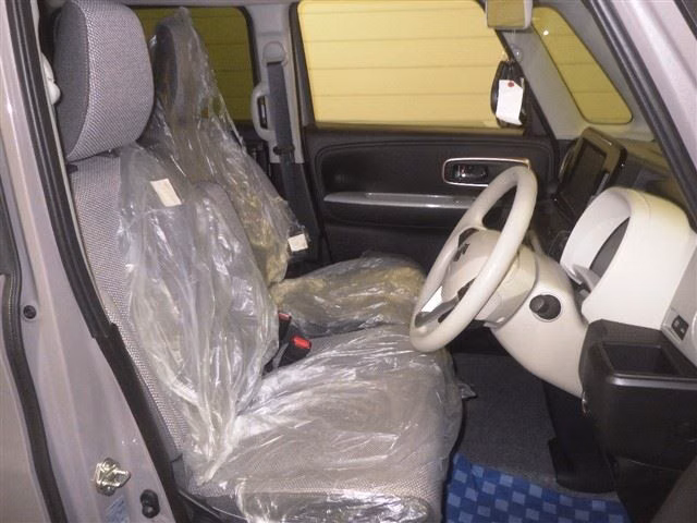 SUZUKI WAGON R SMILE