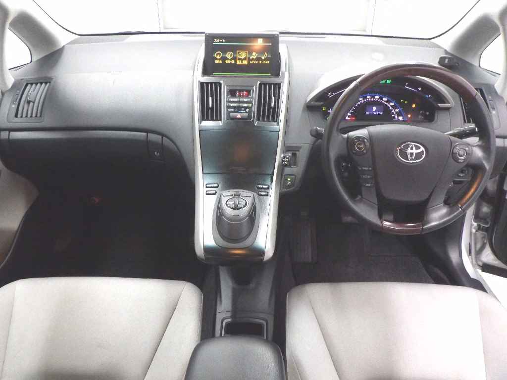 TOYOTA SAI