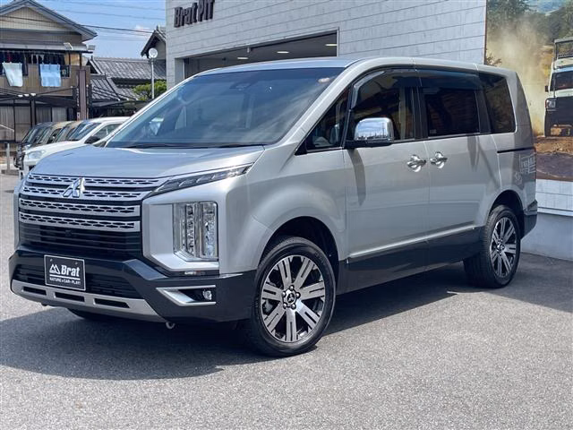 MITSUBISHI DELICA D:5