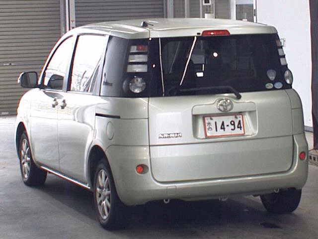 TOYOTA SIENTA