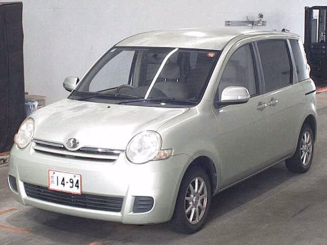 TOYOTA SIENTA