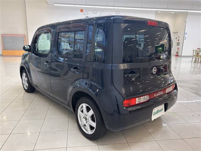 NISSAN CUBE