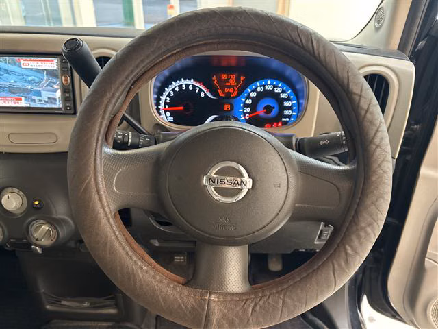 NISSAN CUBE