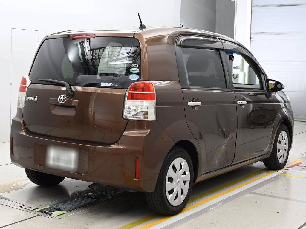 TOYOTA SPADE