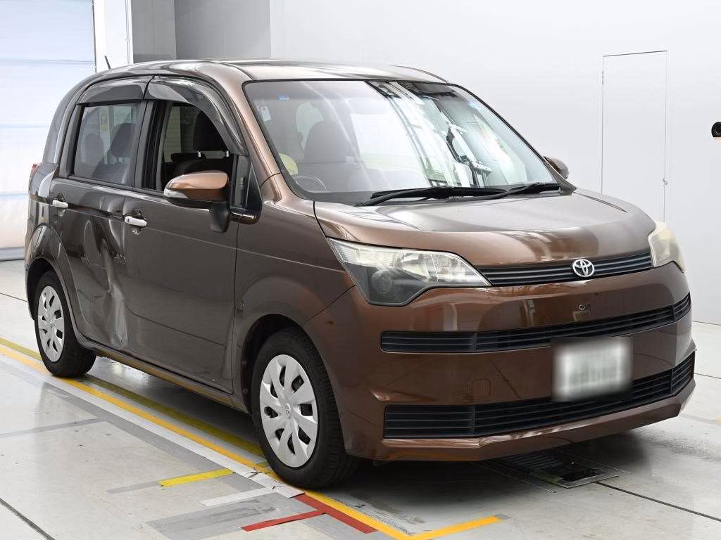 TOYOTA SPADE