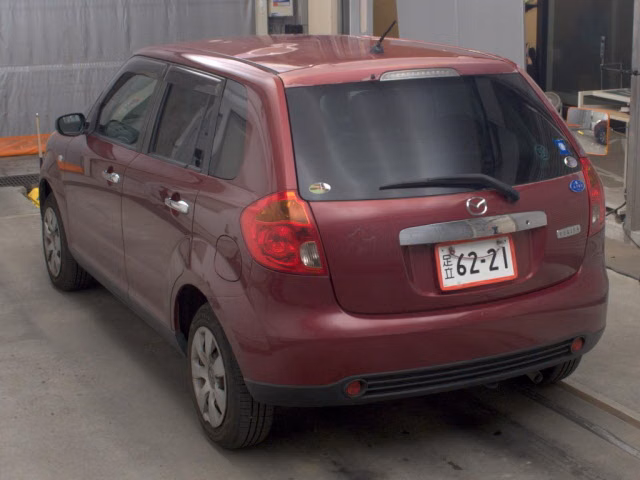 MAZDA VERISA