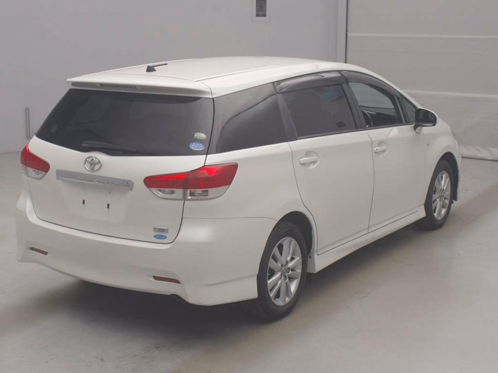 TOYOTA WISH