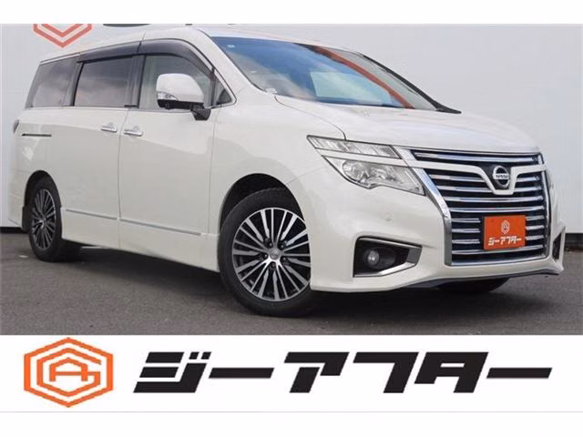 NISSAN ELGRAND